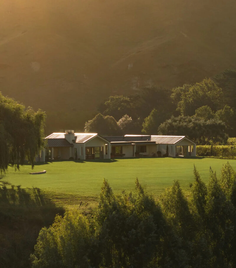 Craggy lodge outside