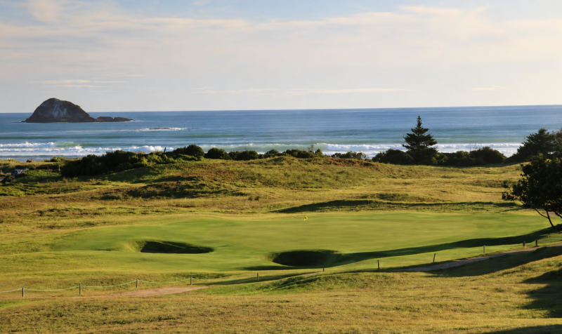 Muriwai 8th hole